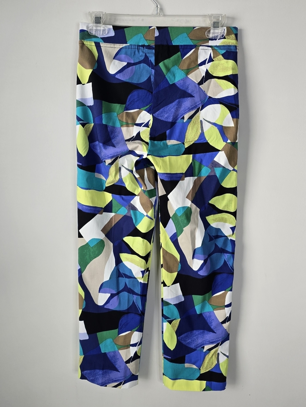 NWT Joseph Ribkoff Cropped Pull on Pants Black/Multi Abstract Print 4 - Picture 5 of 10